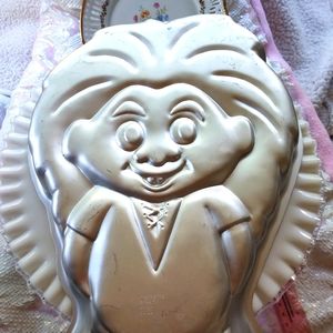 Vintage Wilton Troll Cake pan, 1992